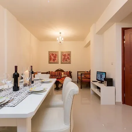 Thalia Villa, Majestic Landscape Of South Crete, By Thinkvilla Villa Lefkogeia
